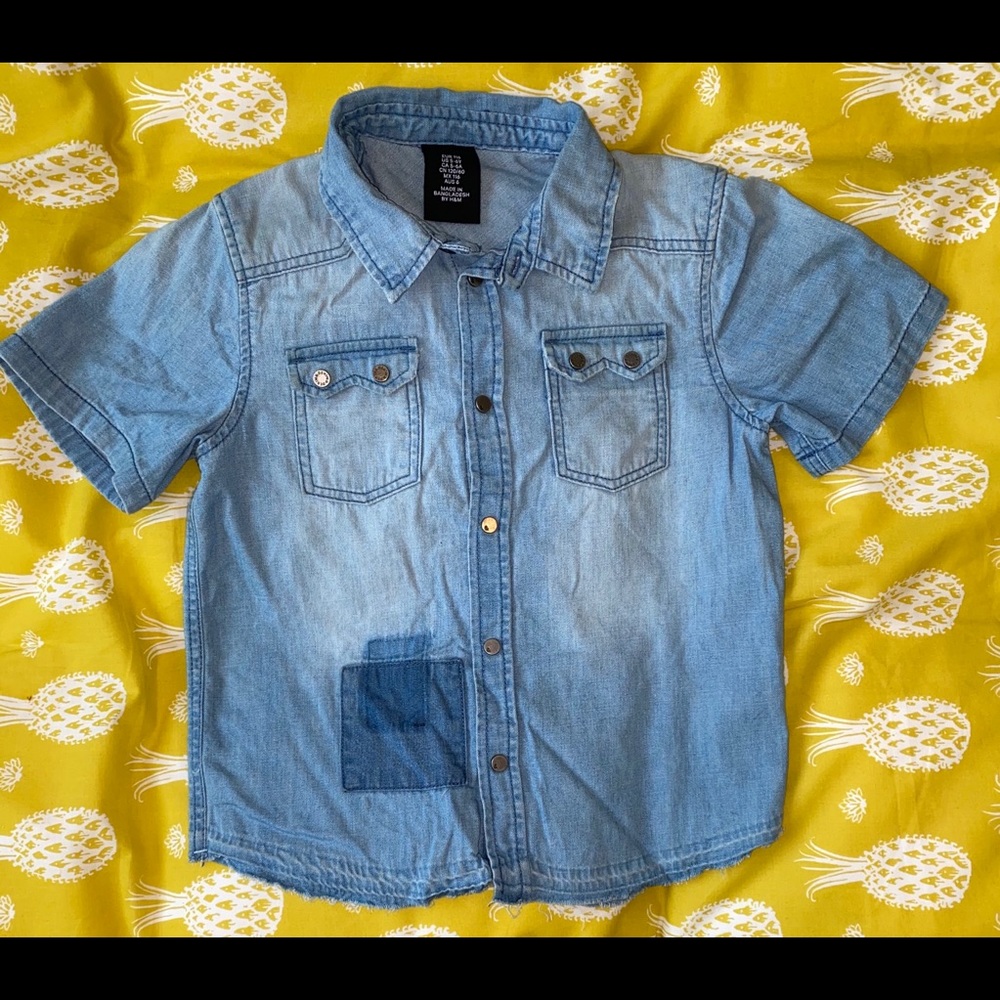 H&M Jean short sleeve shirt | Boys Size 5T-6T